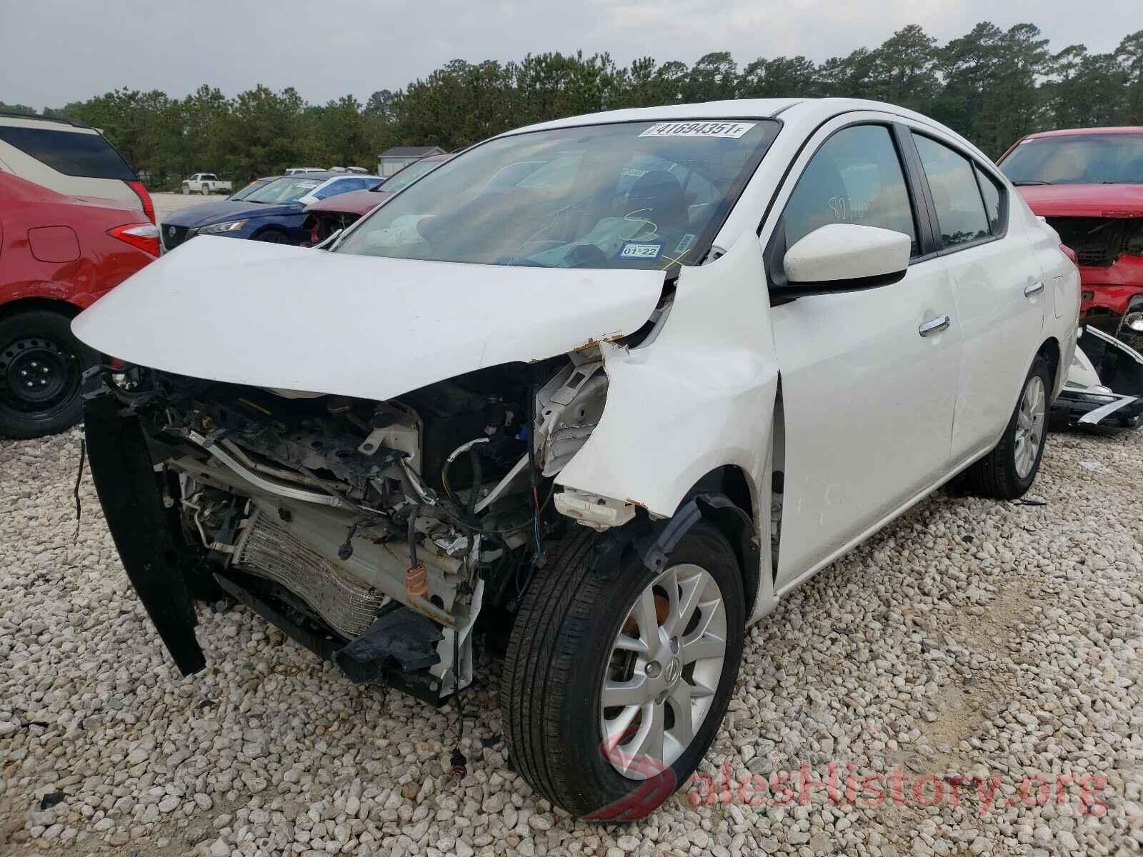 3N1CN7APXJL879064 2018 NISSAN VERSA