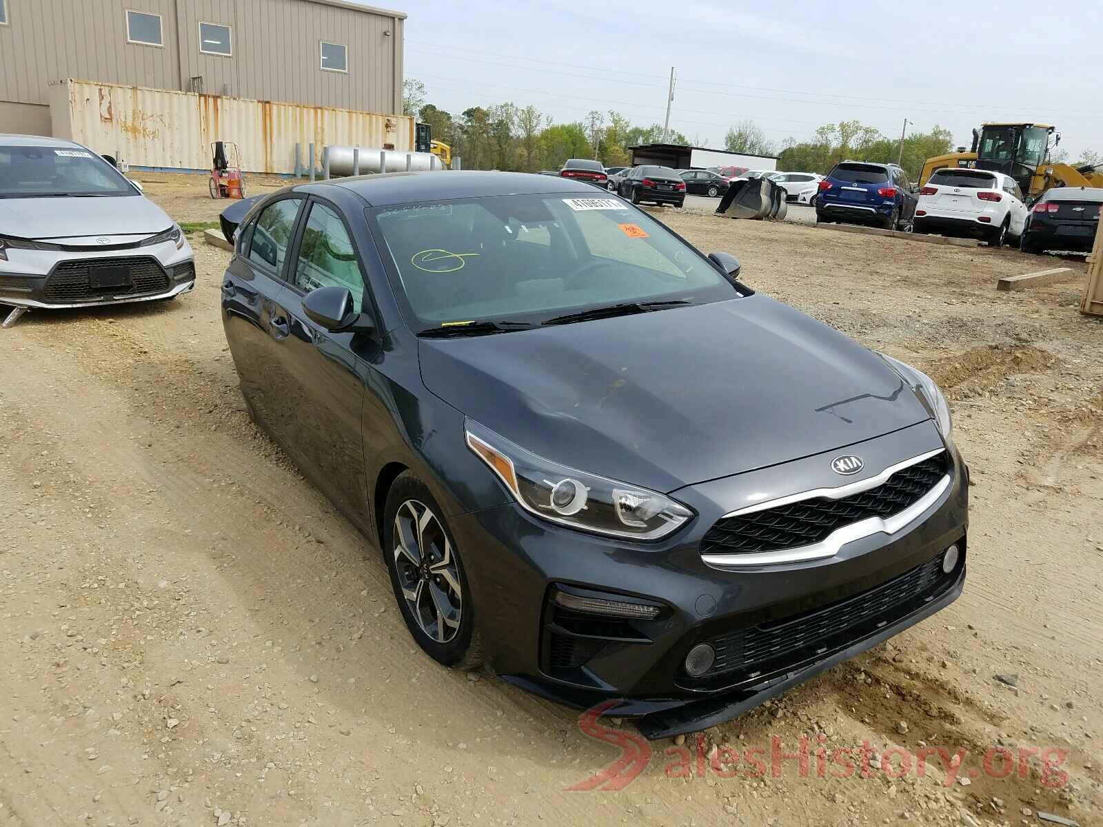 3KPF24AD0KE111655 2019 KIA FORTE