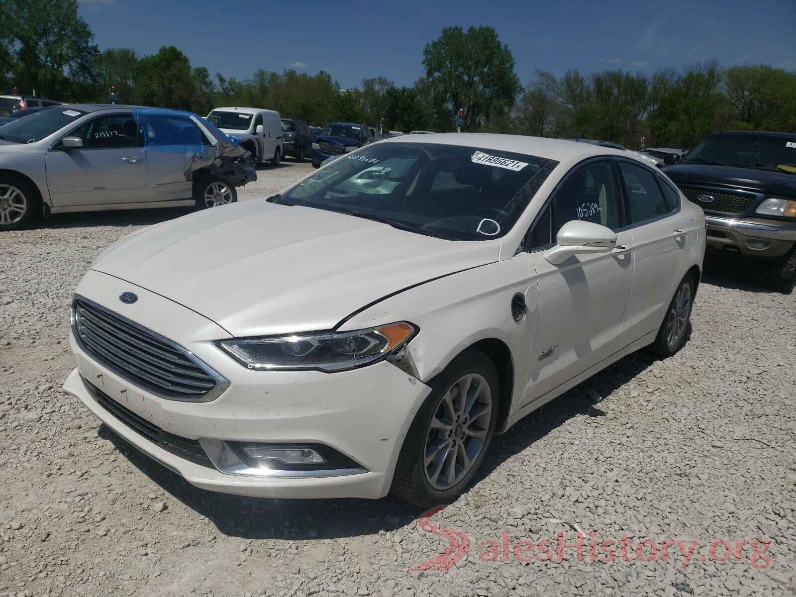 3FA6P0SU6HR209671 2017 FORD FUSION