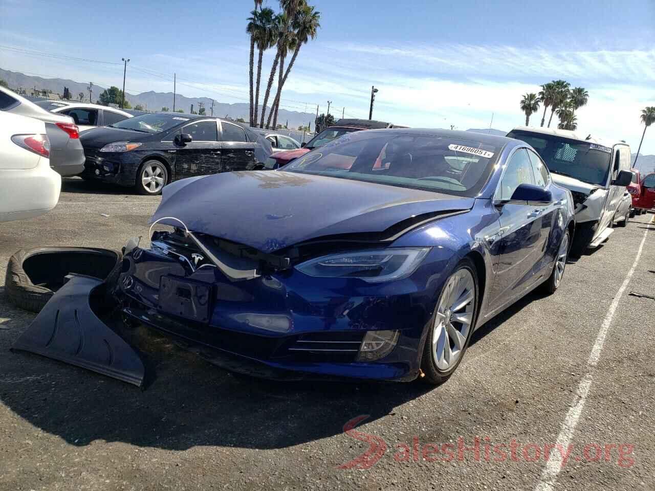 5YJSA1E29JF258493 2018 TESLA MODEL S