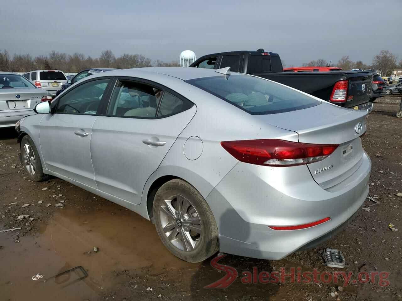 KMHD84LF4JU720182 2018 HYUNDAI ELANTRA