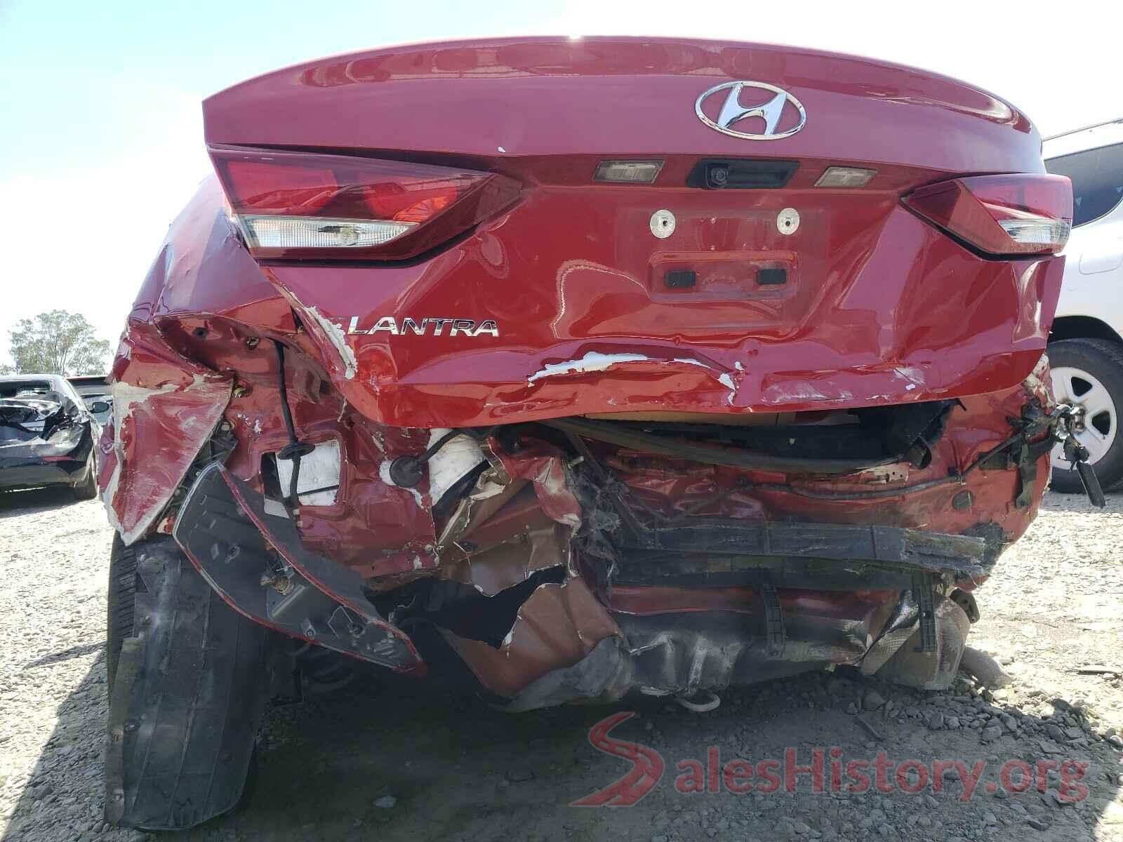 5NPD84LF9JH269250 2018 HYUNDAI ELANTRA