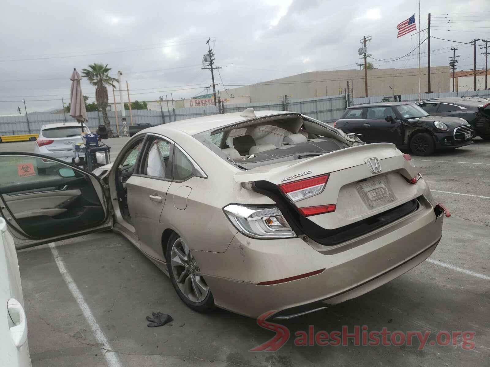 1HGCV1F12JA033969 2018 HONDA ACCORD