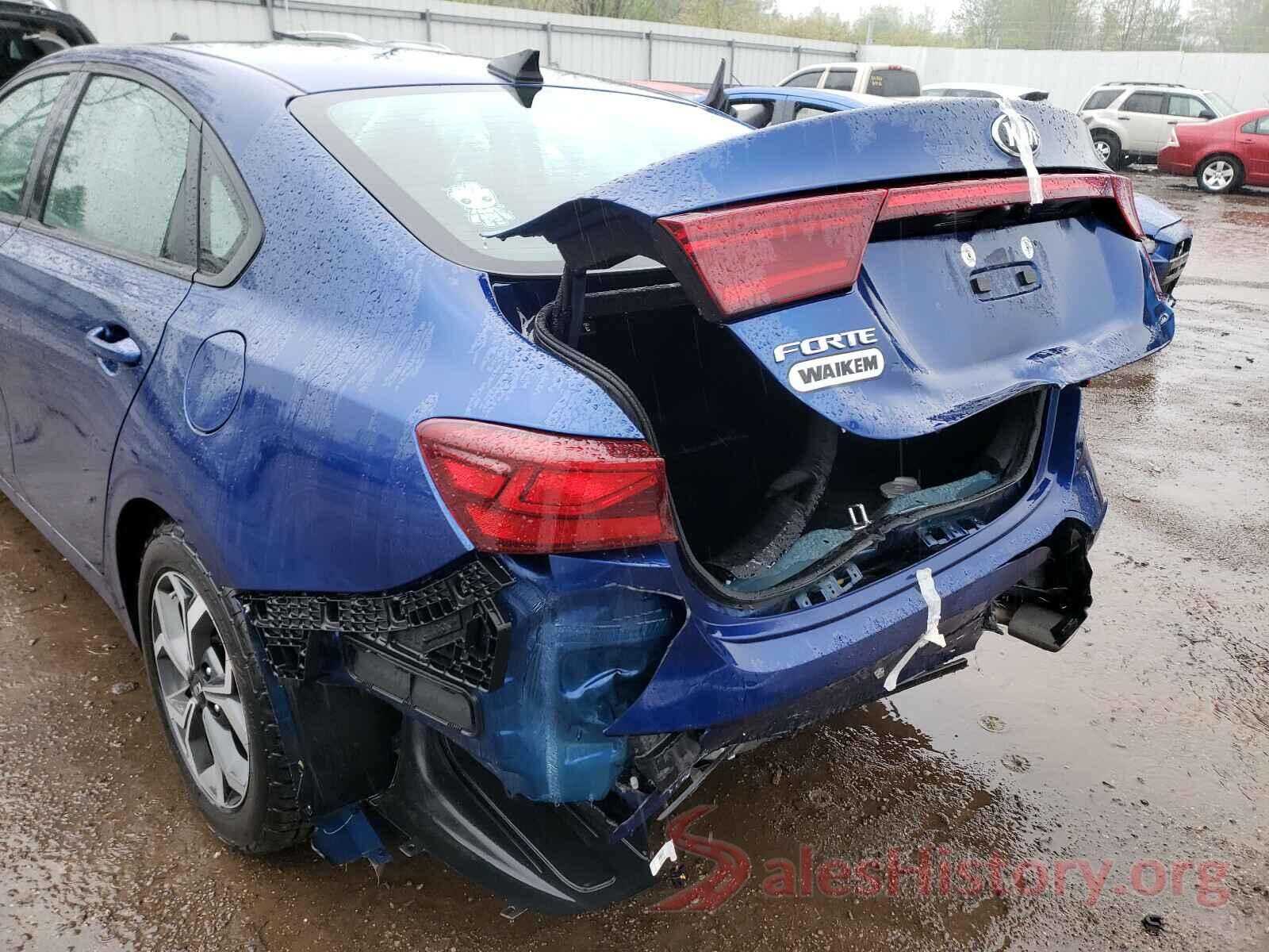 3KPF24AD1KE132854 2019 KIA FORTE