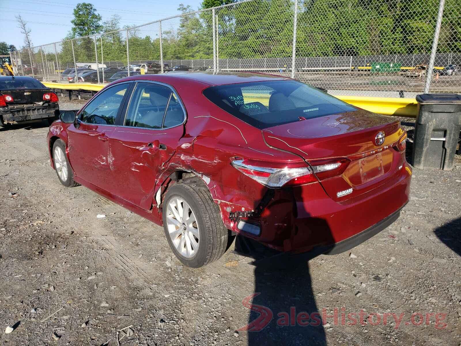 4T1B11HK5JU583480 2018 TOYOTA CAMRY