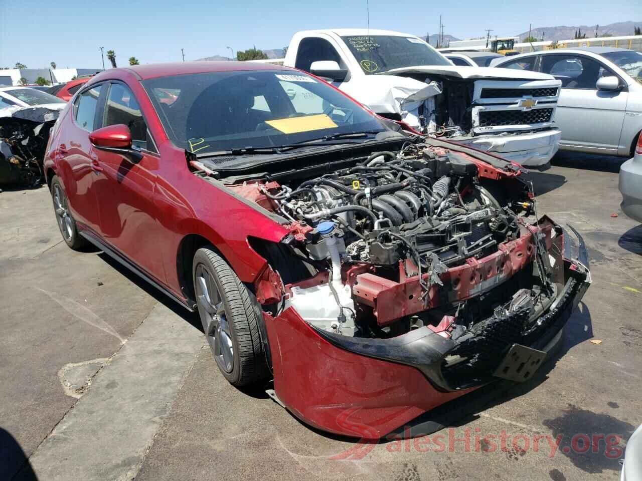 JM1BPAMMXK1132946 2019 MAZDA 3