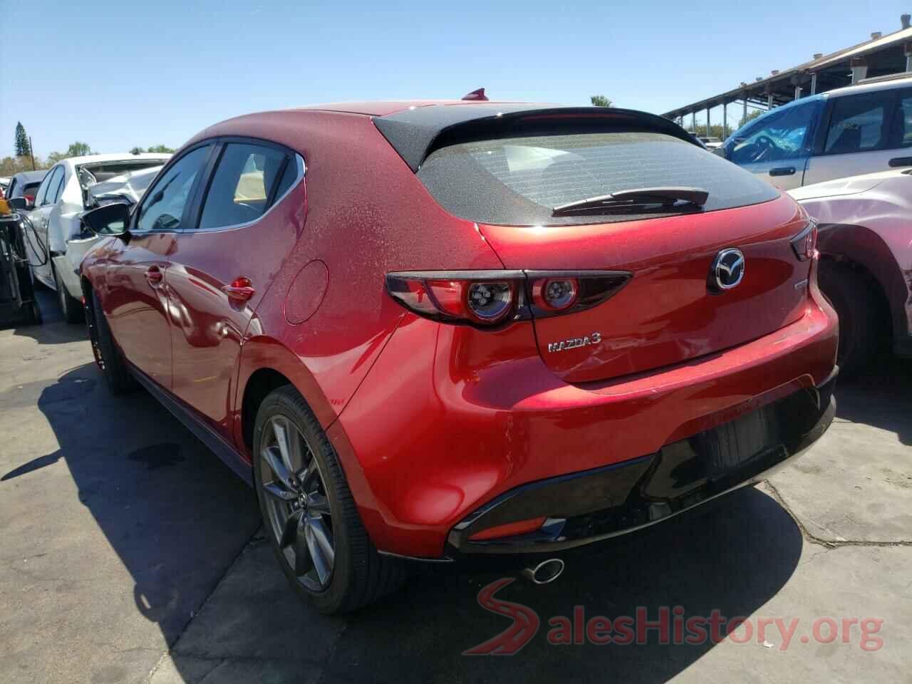 JM1BPAMMXK1132946 2019 MAZDA 3