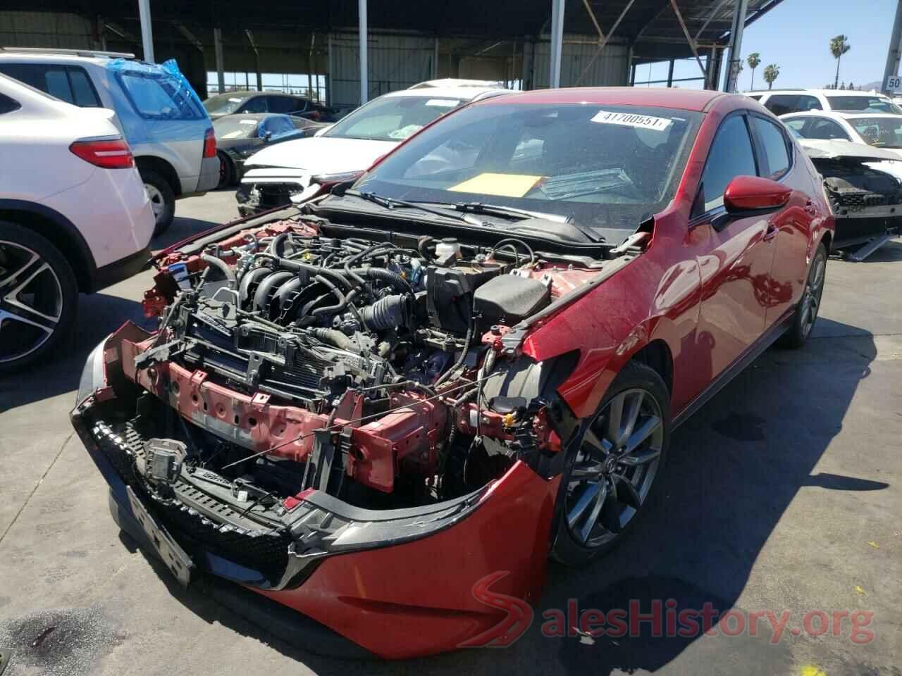 JM1BPAMMXK1132946 2019 MAZDA 3