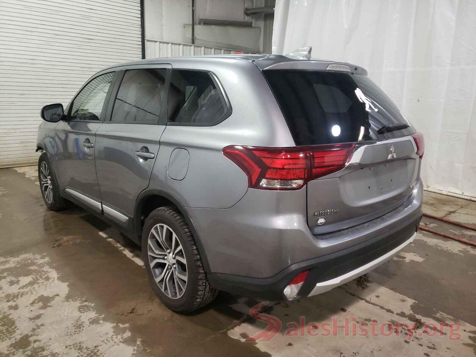 JA4AZ3A39JZ000722 2018 MITSUBISHI OUTLANDER