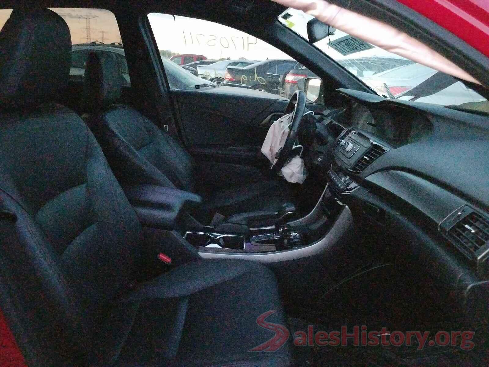 1HGCR2F18HA070206 2017 HONDA ACCORD