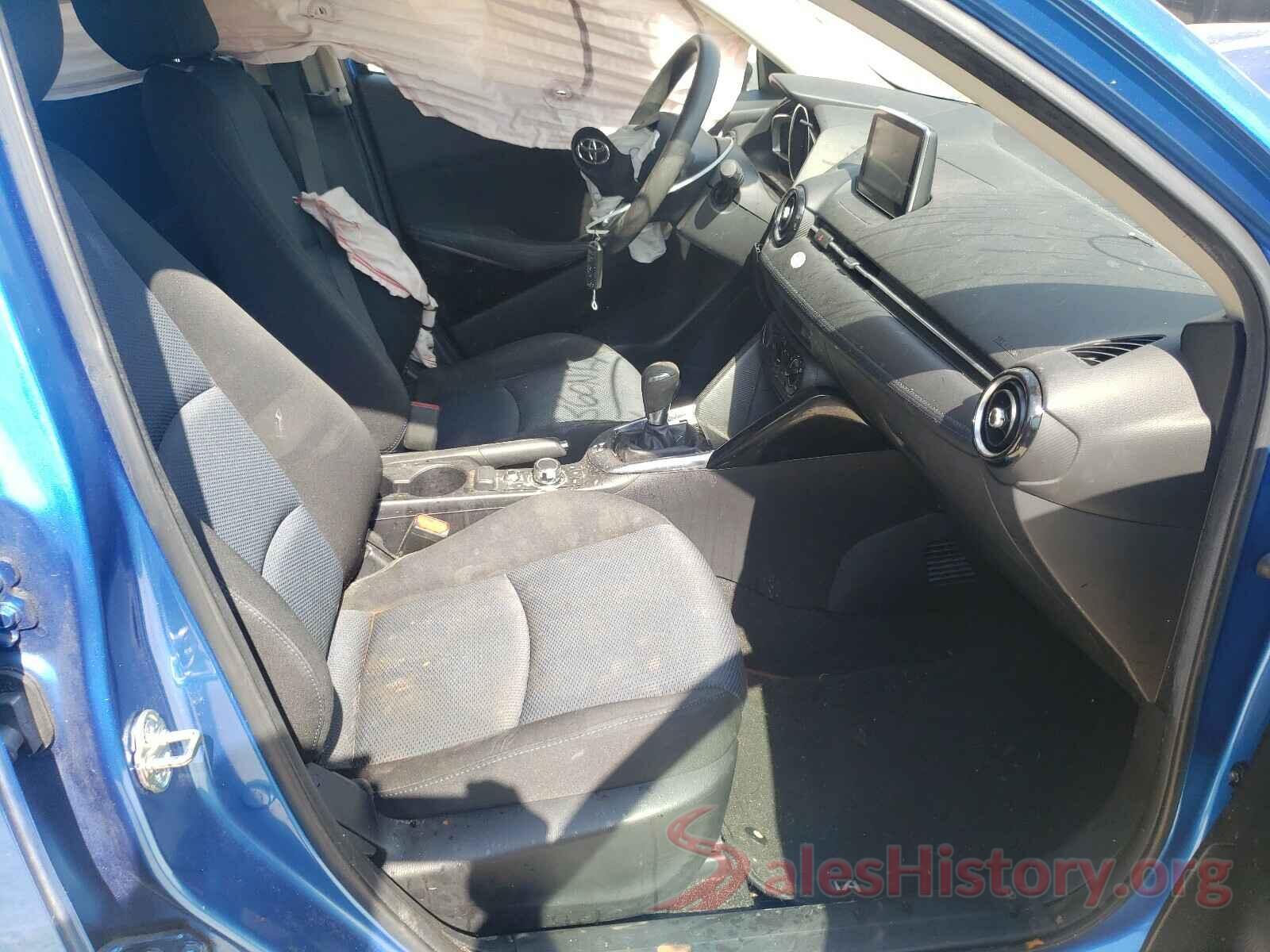 3MYDLBYV7HY173134 2017 TOYOTA YARIS