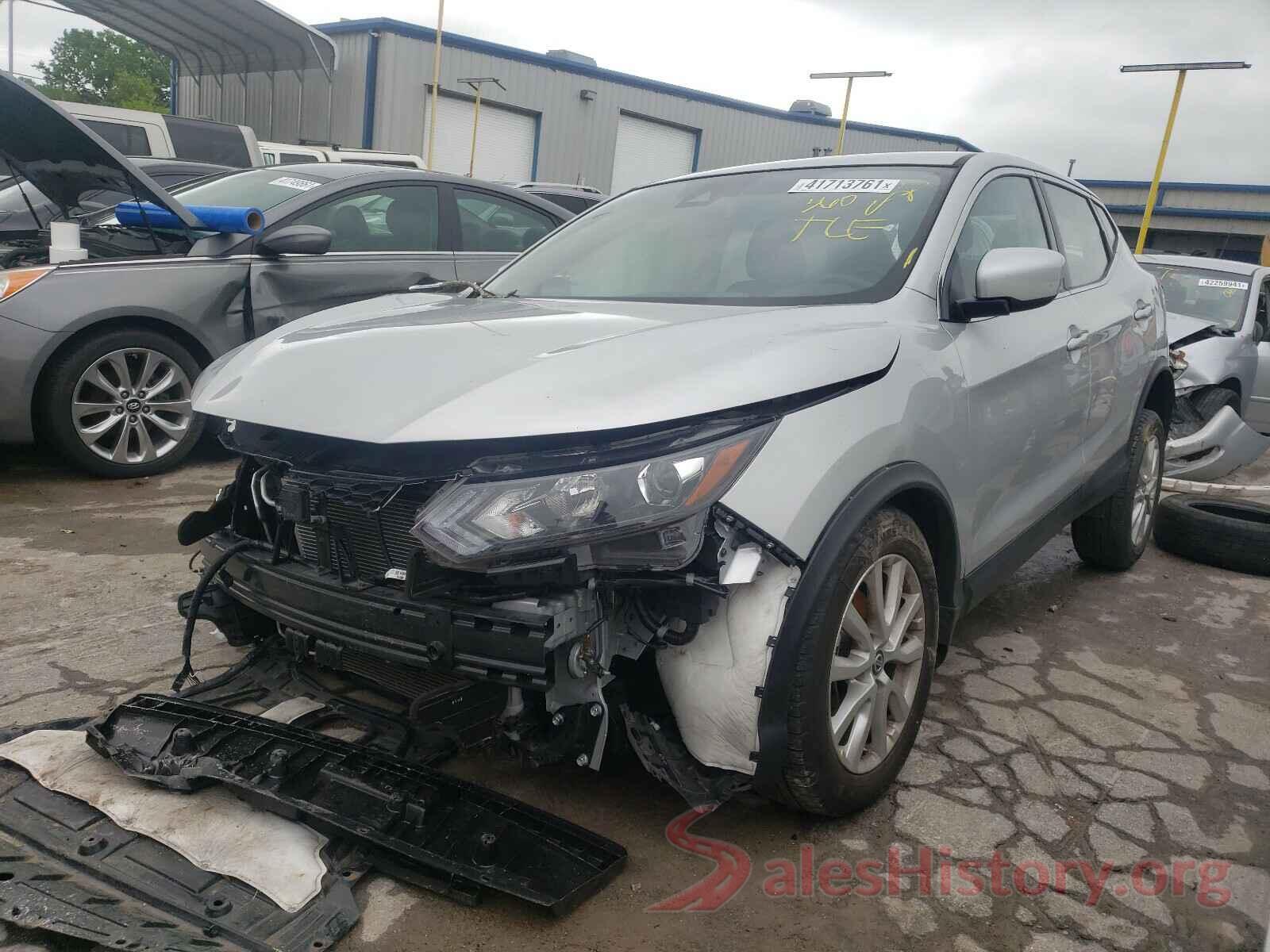 JN1BJ1CV4LW260778 2020 NISSAN ROGUE