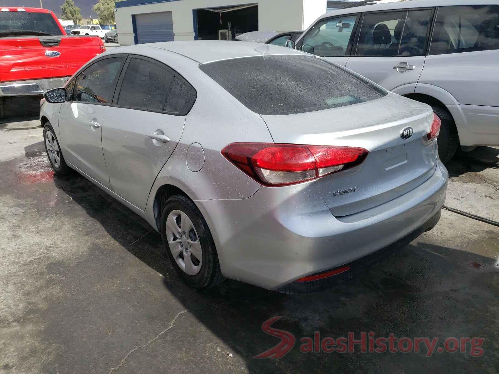 3KPFK4A76HE039900 2017 KIA FORTE