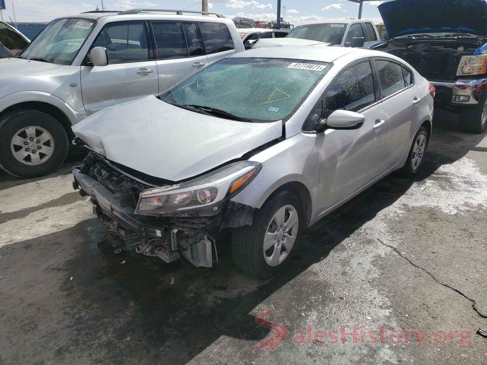 3KPFK4A76HE039900 2017 KIA FORTE