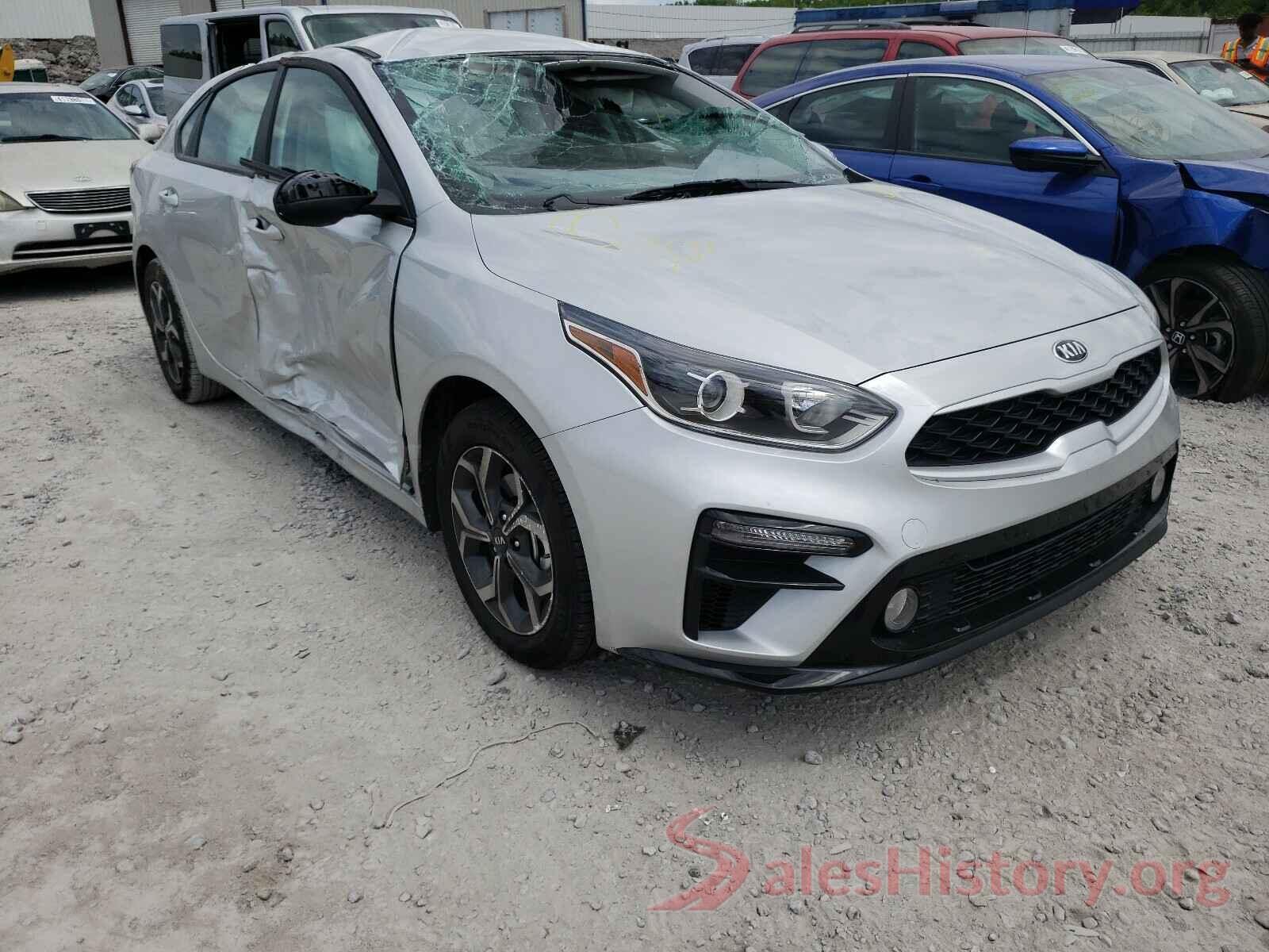 3KPF24AD7ME319695 2021 KIA FORTE