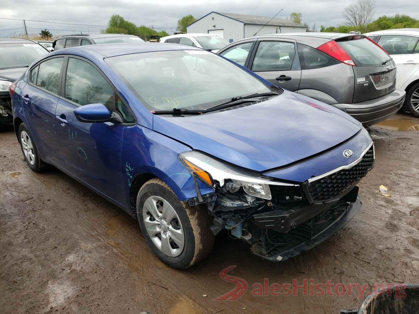 3KPFK4A79HE056142 2017 KIA FORTE