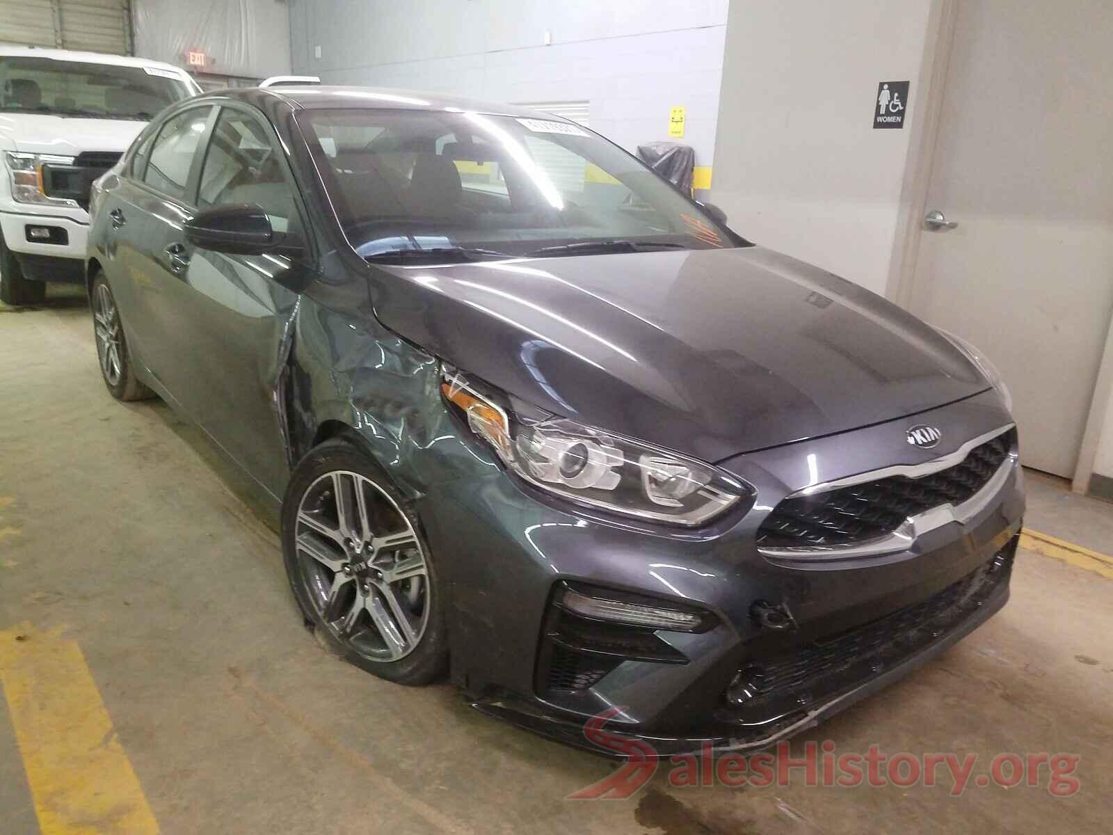 3KPF34AD1KE129899 2019 KIA FORTE