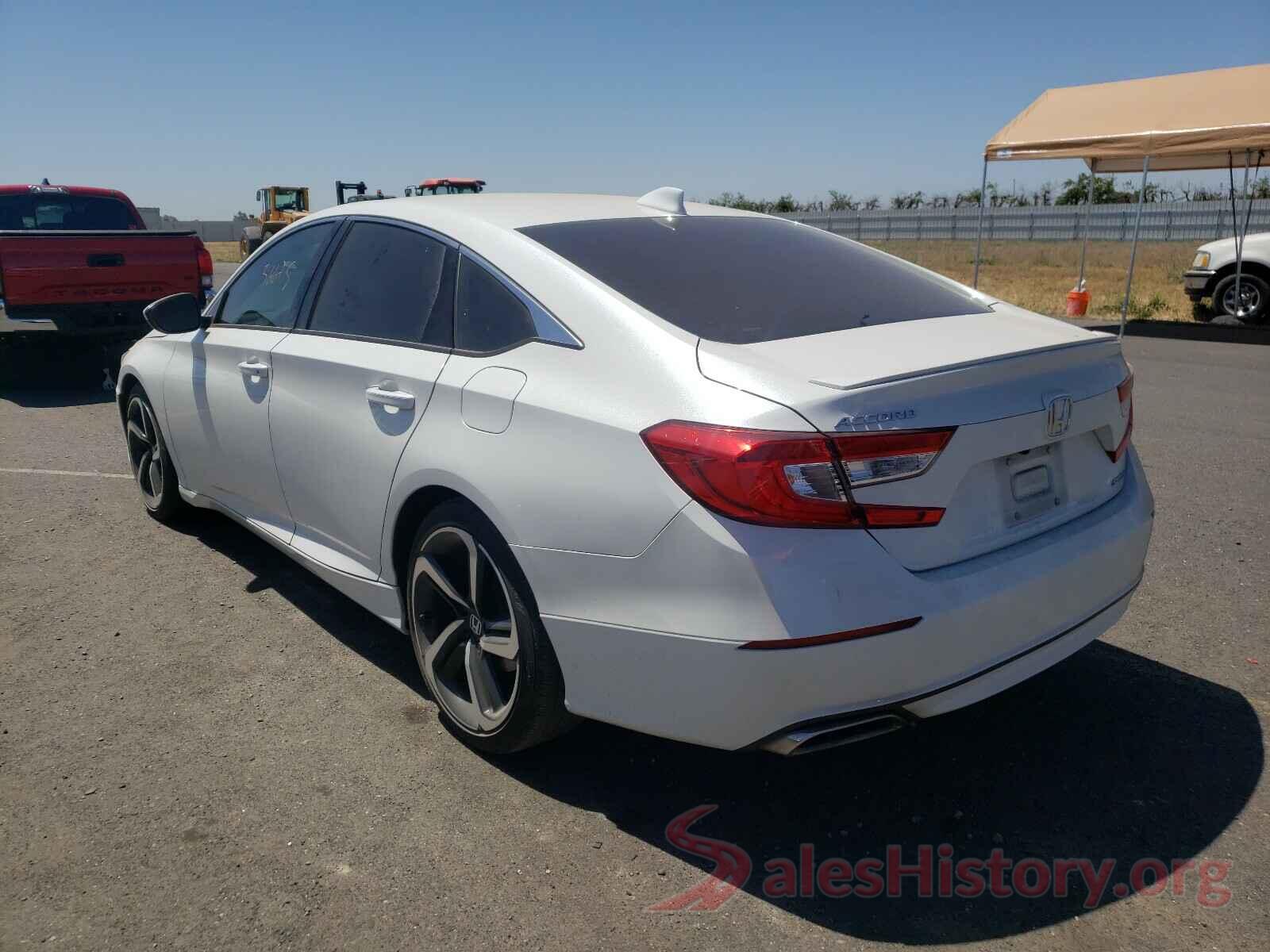 1HGCV1F3XJA155450 2018 HONDA ACCORD