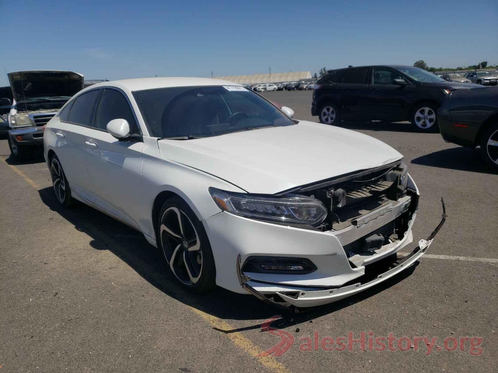 1HGCV1F3XJA155450 2018 HONDA ACCORD