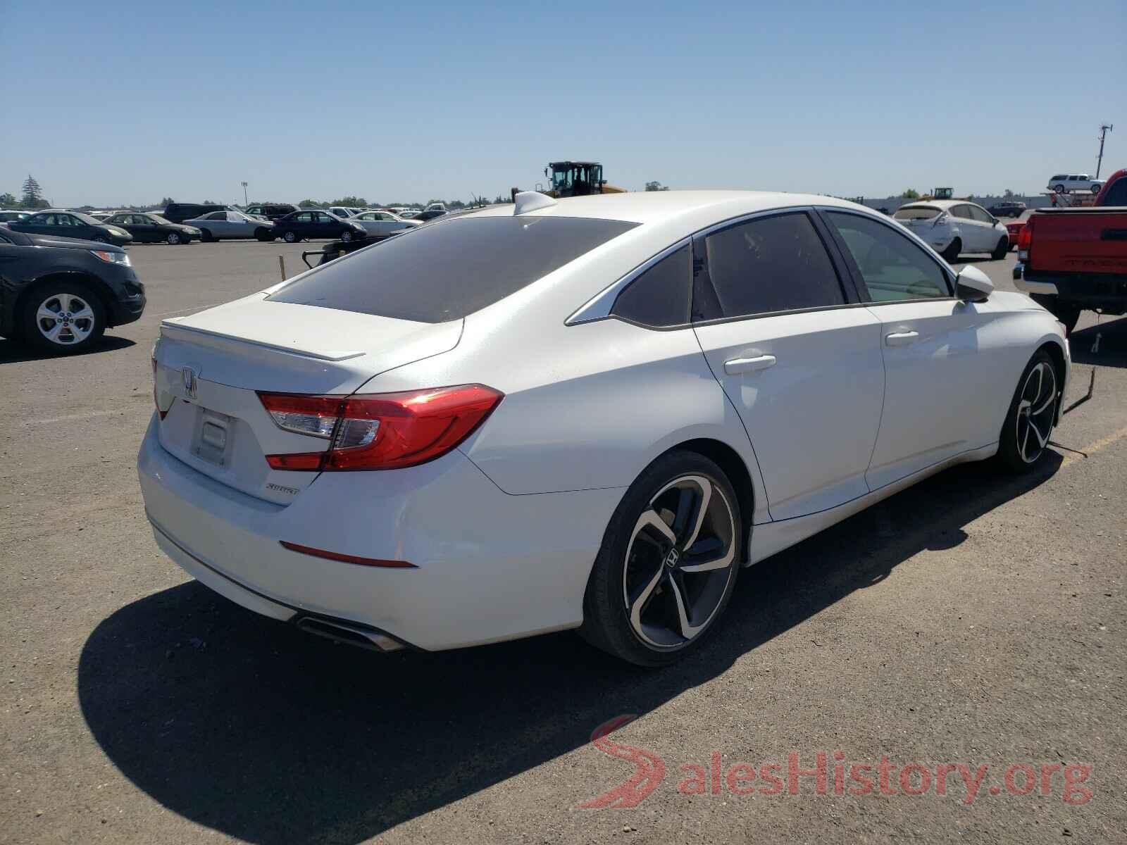 1HGCV1F3XJA155450 2018 HONDA ACCORD