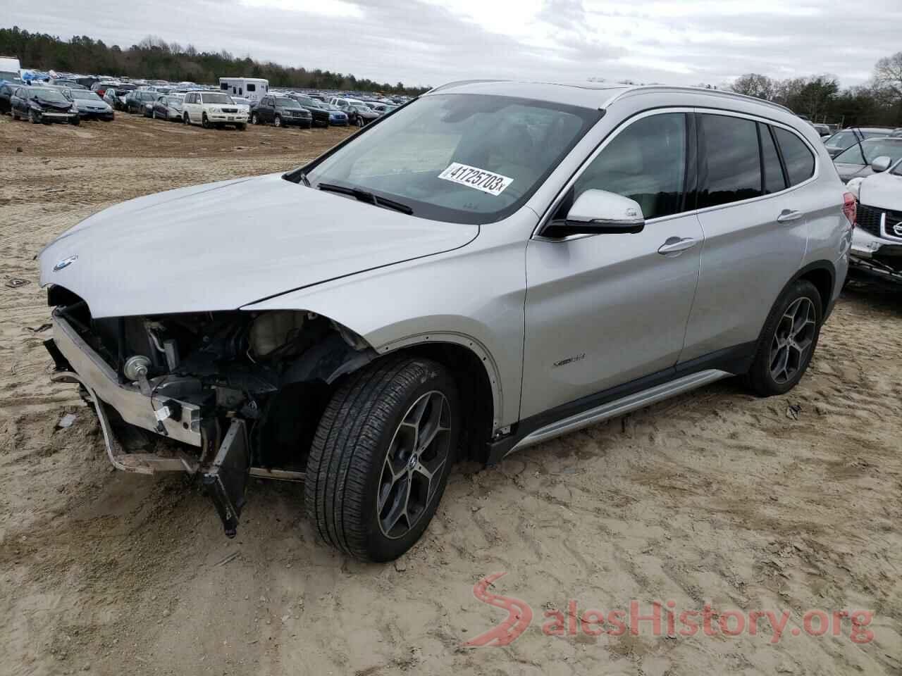 WBXHT3C33J5L25119 2018 BMW X1