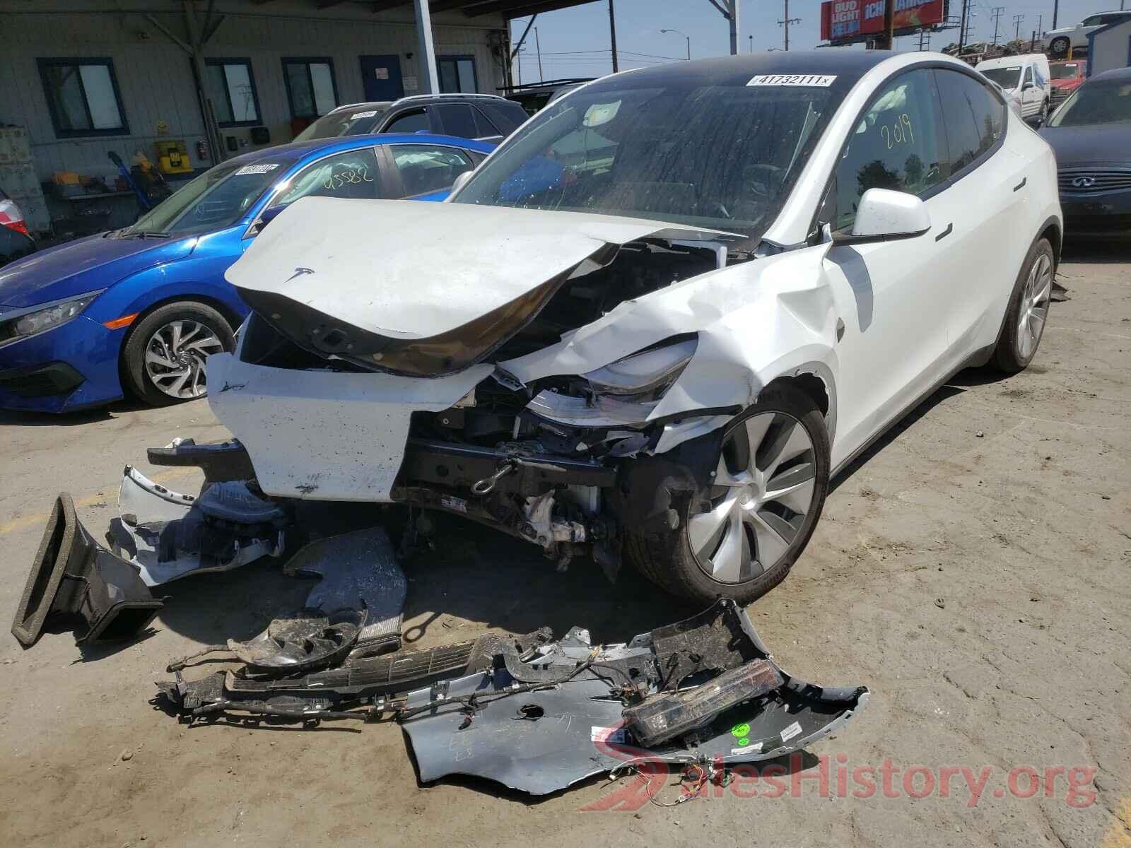 5YJYGDEE6MF160935 2021 TESLA MODEL Y