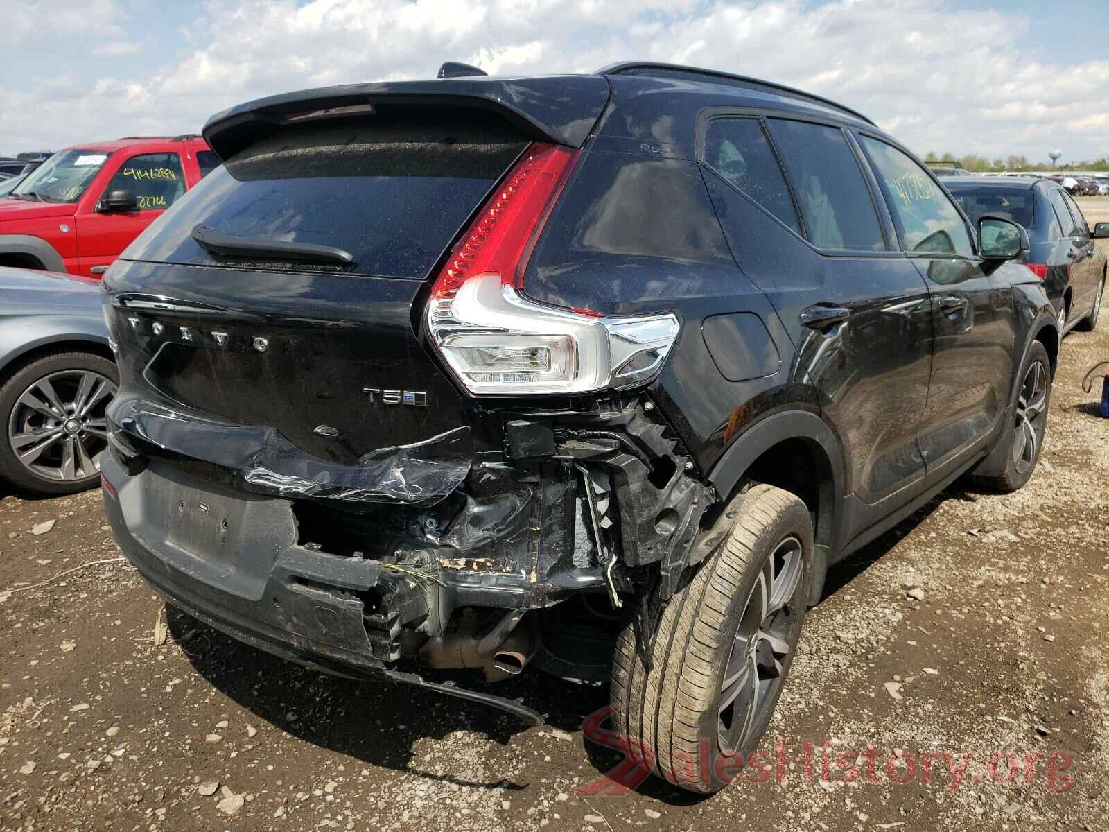 YV4162UM4L2234871 2020 VOLVO XC40