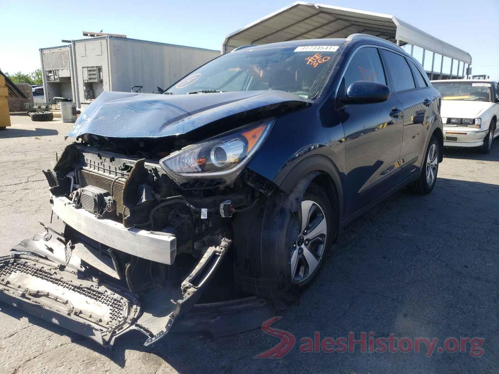 KNDCB3LC0J5211119 2018 KIA NIRO