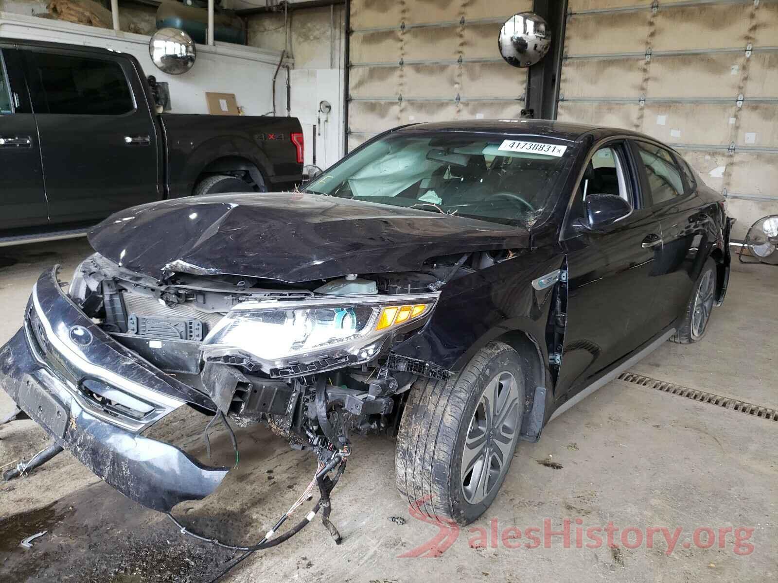 KNAGU4LE9J5024672 2018 KIA OPTIMA