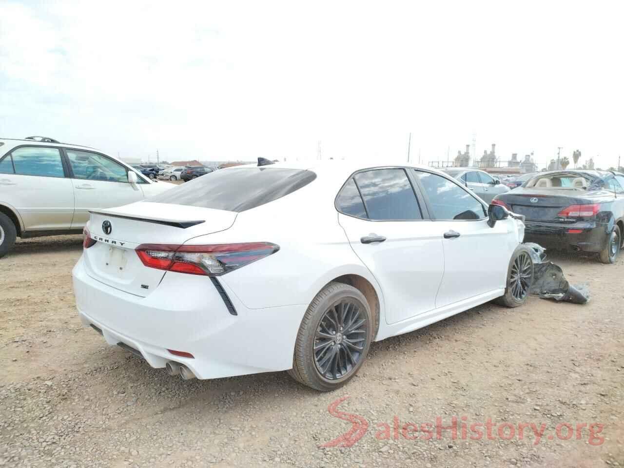 4T1G11AK3MU431475 2021 TOYOTA CAMRY