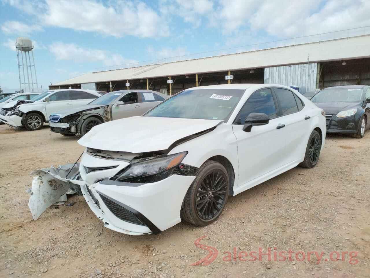 4T1G11AK3MU431475 2021 TOYOTA CAMRY