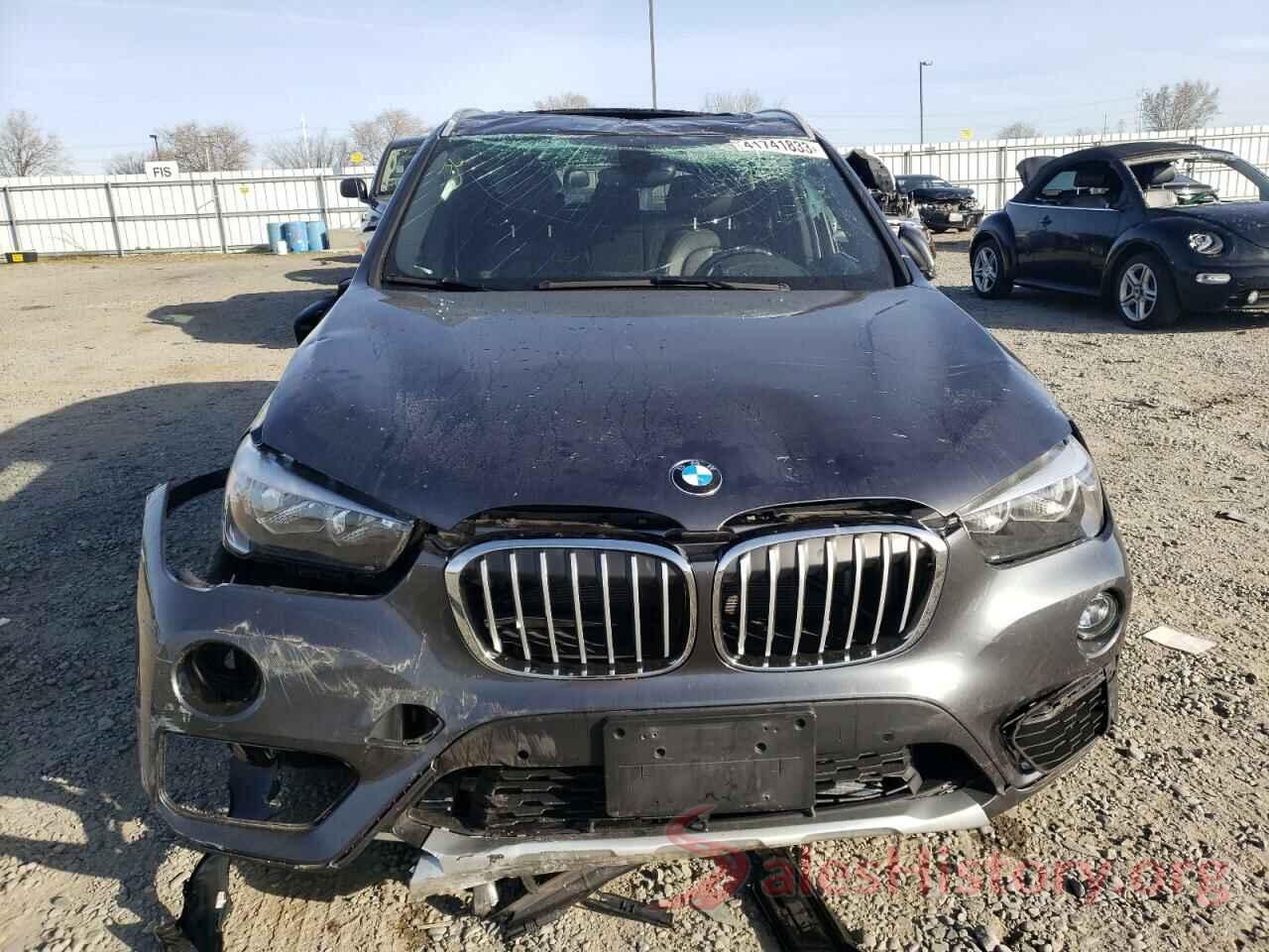 WBXHT3Z39J4A66135 2018 BMW X1