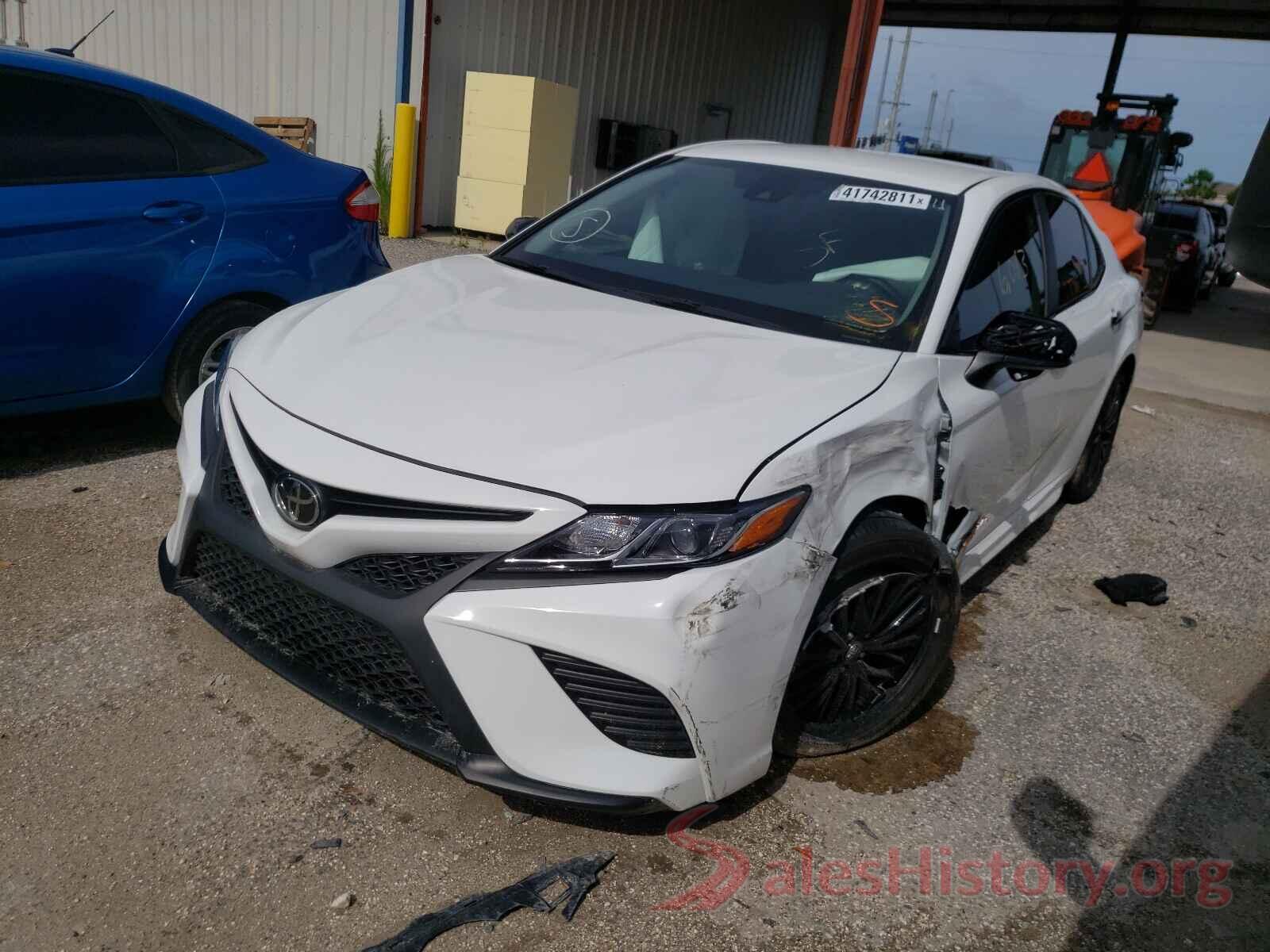 4T1G11AK2LU325730 2020 TOYOTA CAMRY