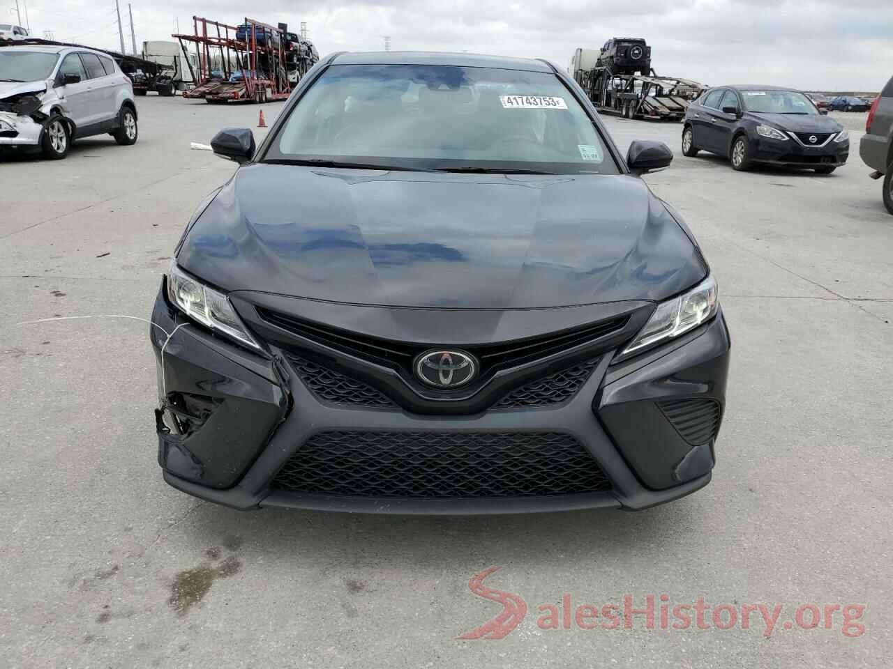 4T1B11HKXJU063761 2018 TOYOTA CAMRY