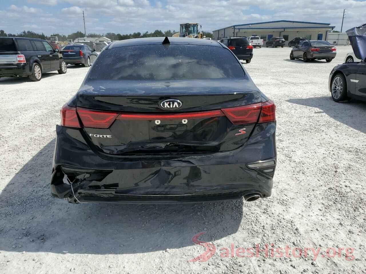 3KPF34AD4KE044975 2019 KIA FORTE