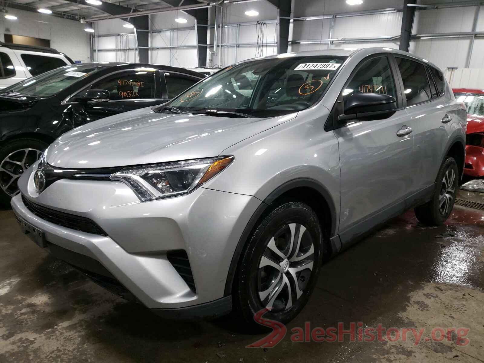 2T3BFREV2JW764459 2018 TOYOTA RAV4