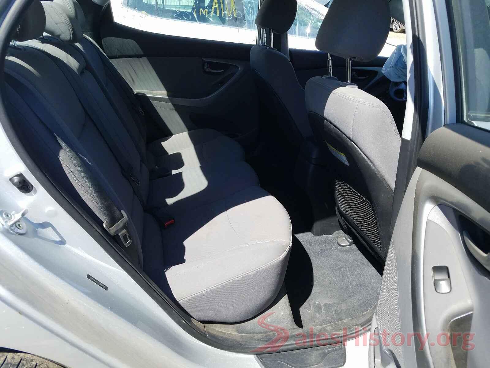 5NPDH4AE0GH694018 2016 HYUNDAI ELANTRA