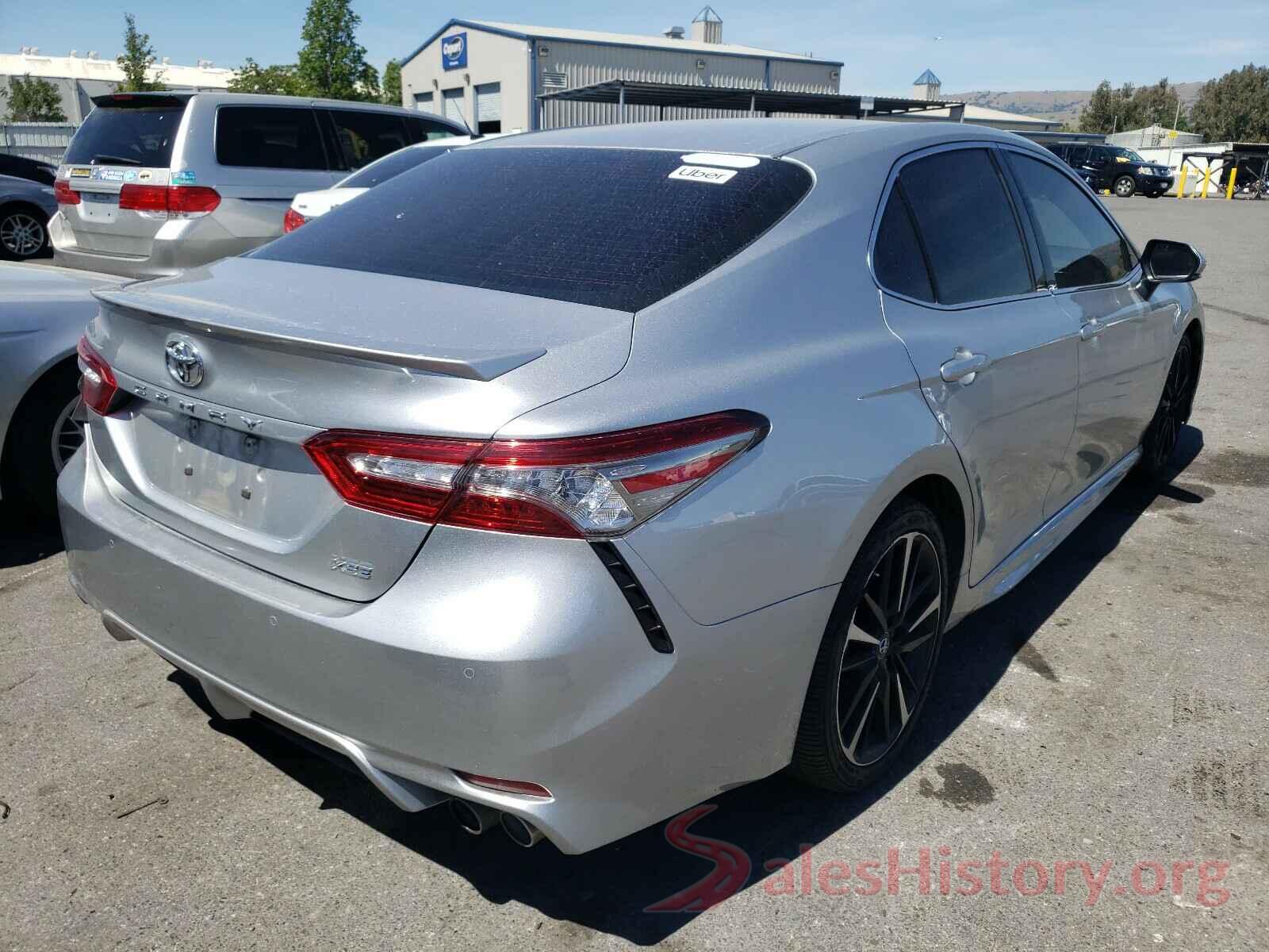 4T1B61HK0JU120146 2018 TOYOTA CAMRY