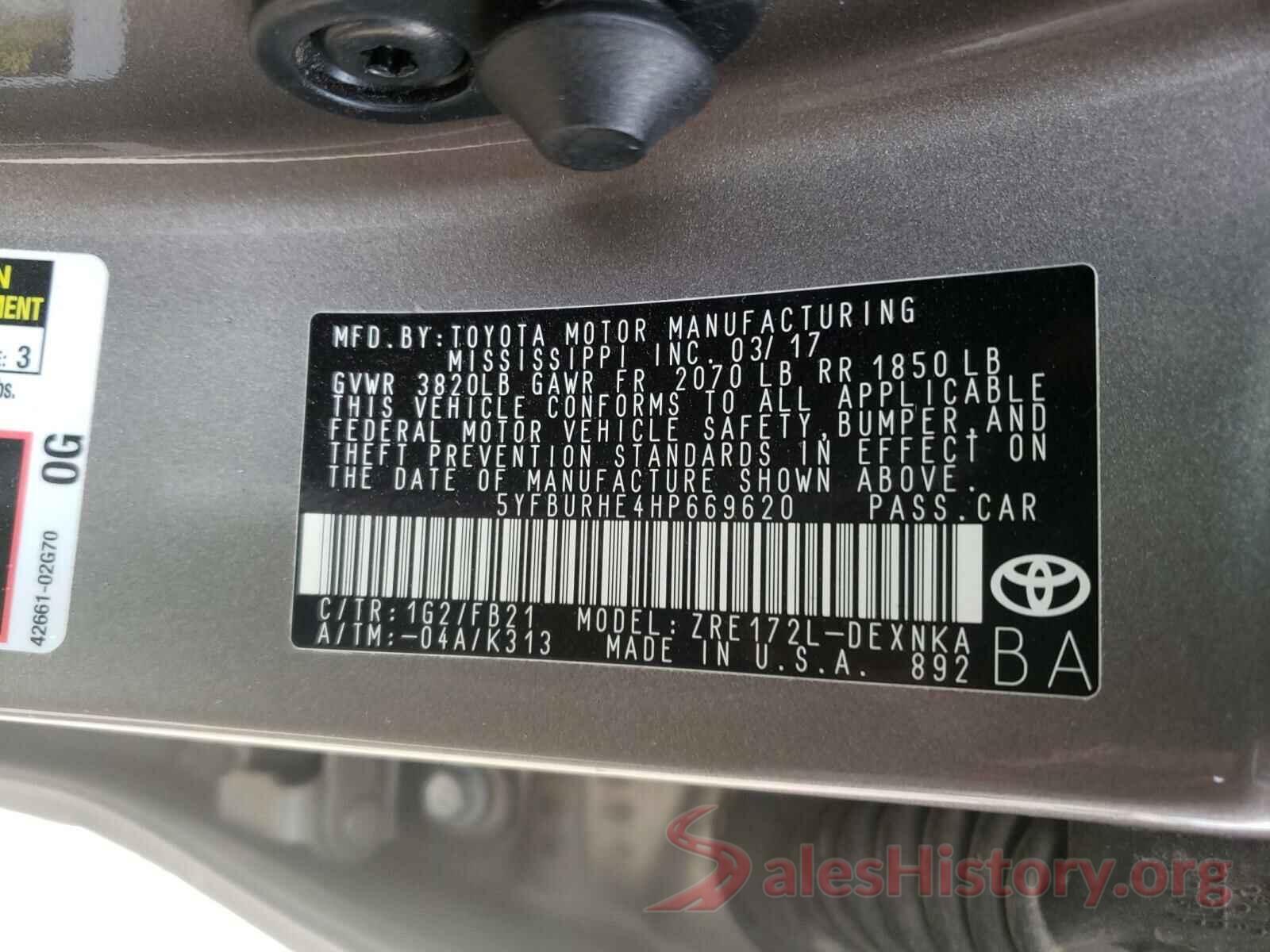 5YFBURHE4HP669620 2017 TOYOTA COROLLA