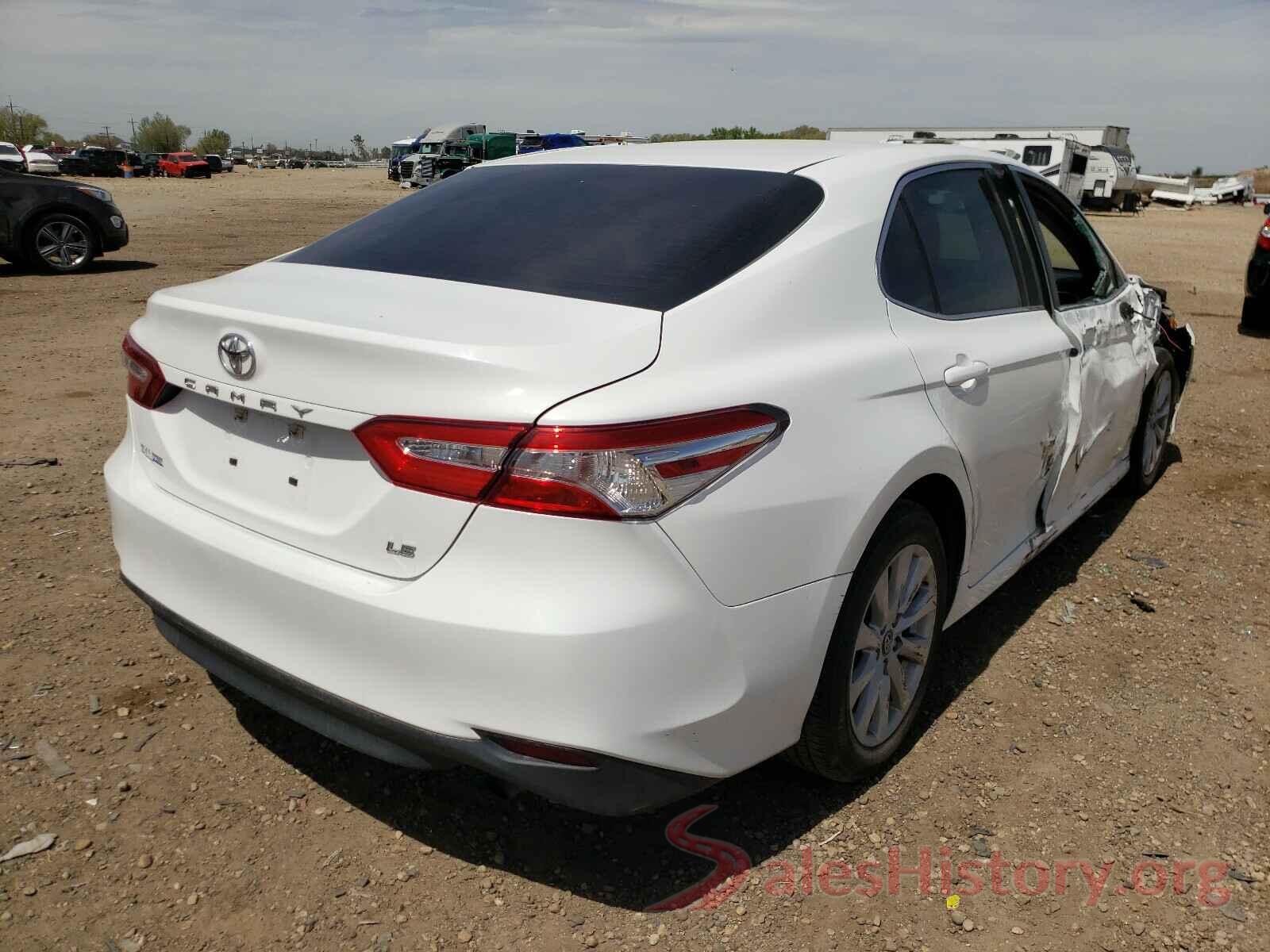 4T1B11HK1JU633937 2018 TOYOTA CAMRY