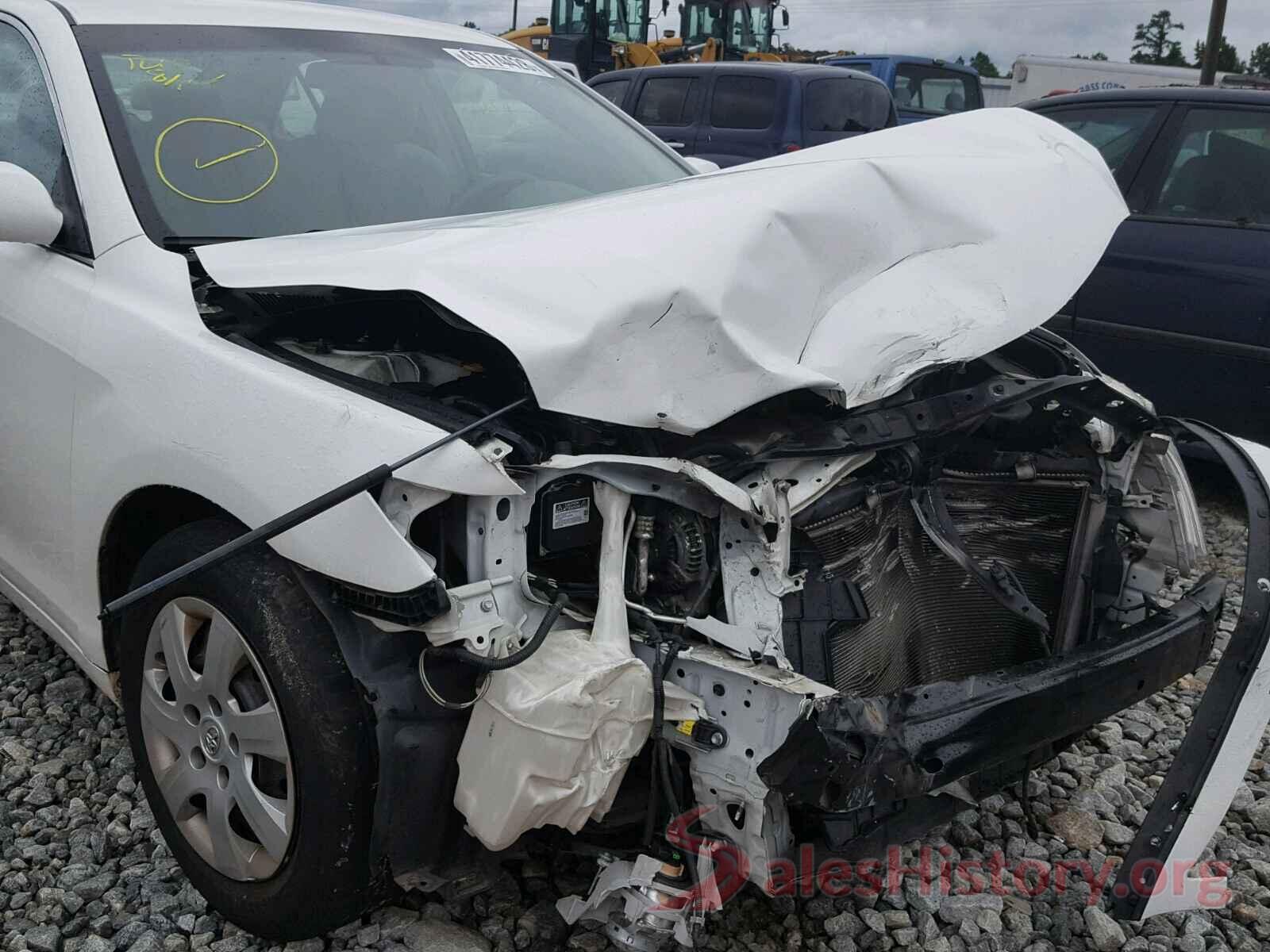 4T1BF3EK1BU649395 2011 TOYOTA CAMRY BASE