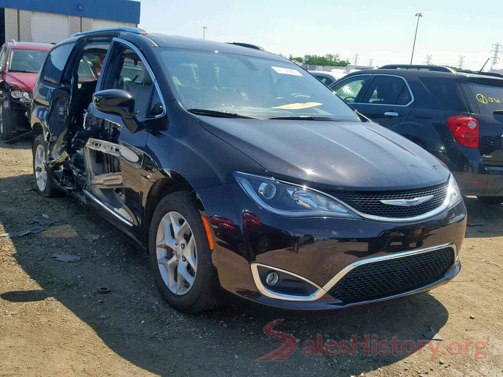 2C4RC1EG5HR644010 2017 CHRYSLER PACIFICA