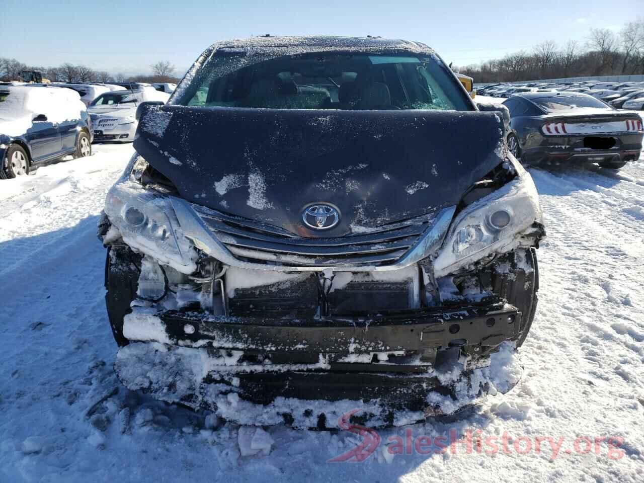 5TDDZ3DC4HS175356 2017 TOYOTA SIENNA