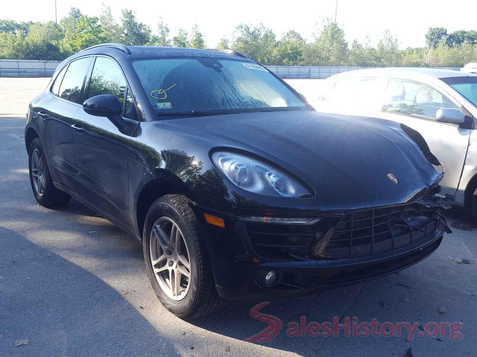 WP1AA2A57JLB04541 2018 PORSCHE MACAN