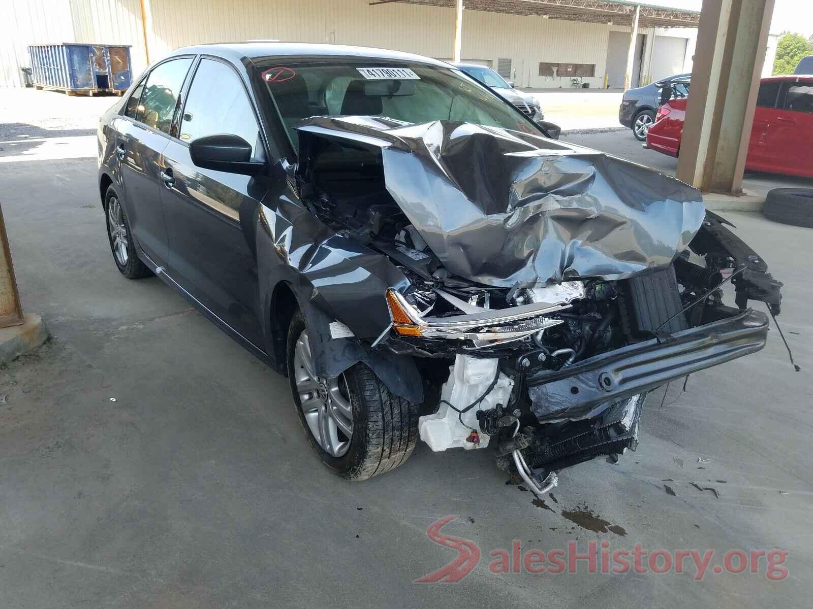 3VW2B7AJ2JM257241 2018 VOLKSWAGEN JETTA