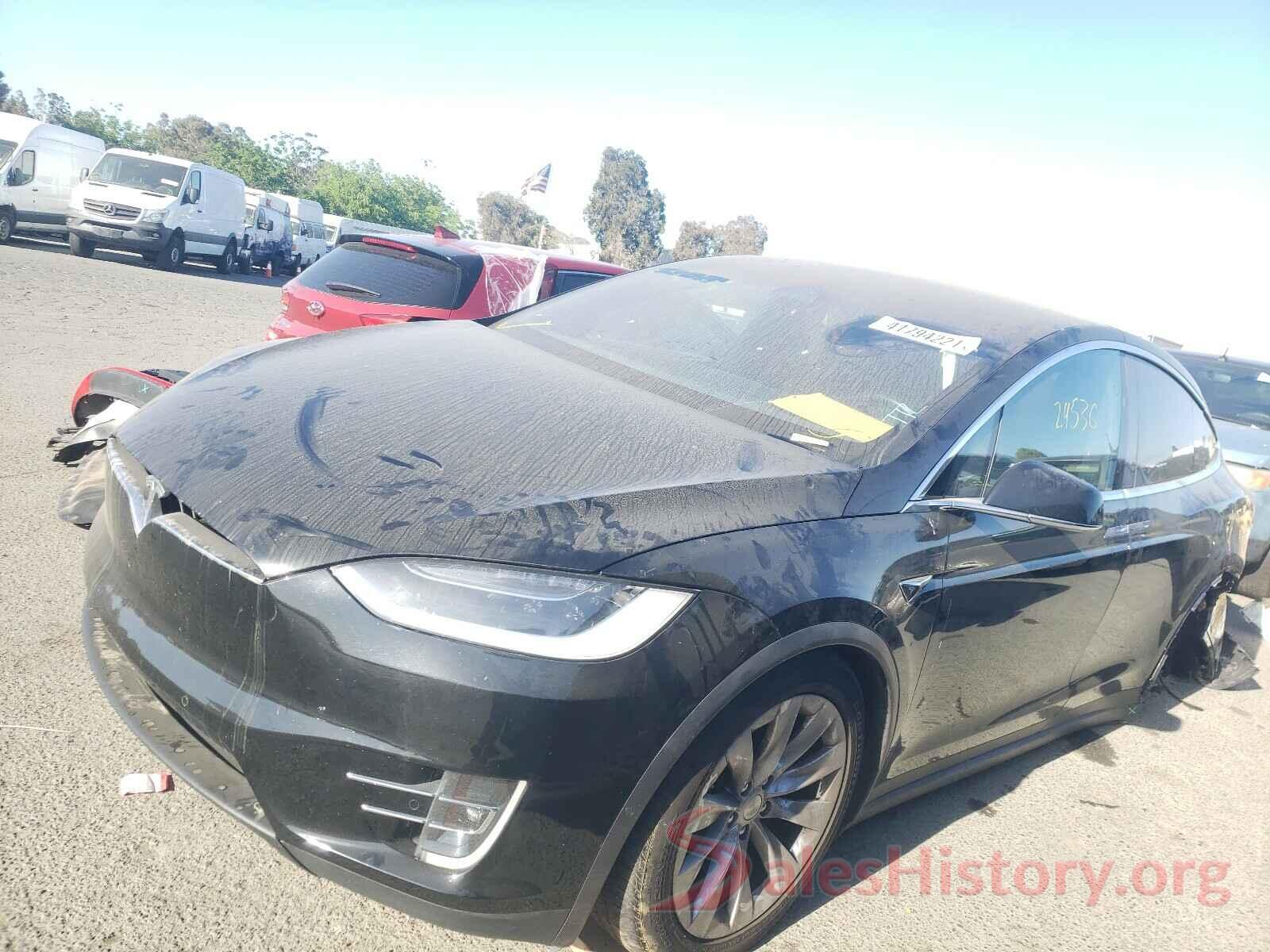 5YJXCBE28JF110258 2018 TESLA MODEL X