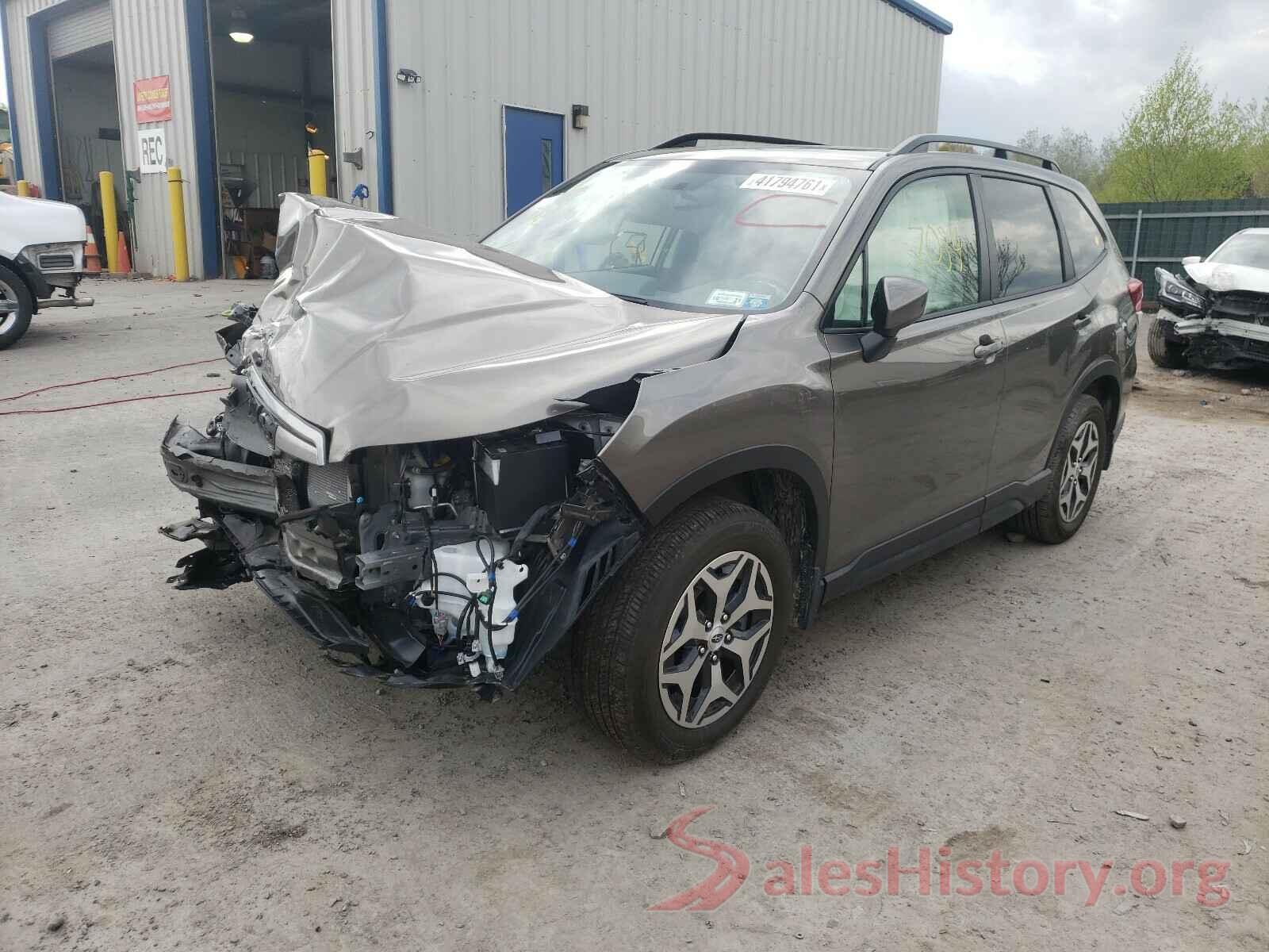 JF2SKAGC1KH568420 2019 SUBARU FORESTER