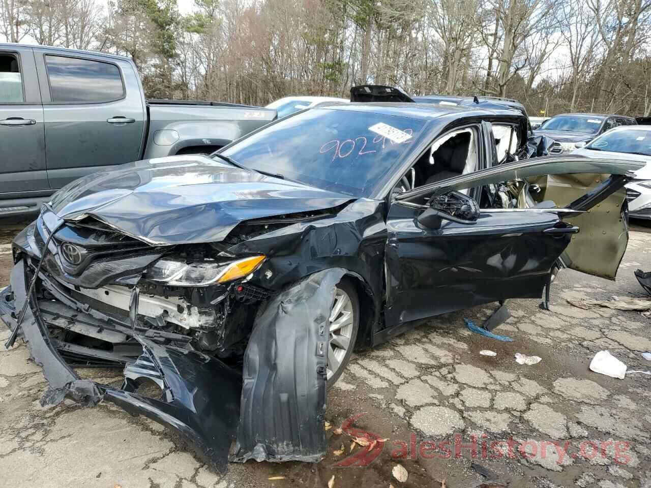 4T1C11AK0LU902902 2020 TOYOTA CAMRY