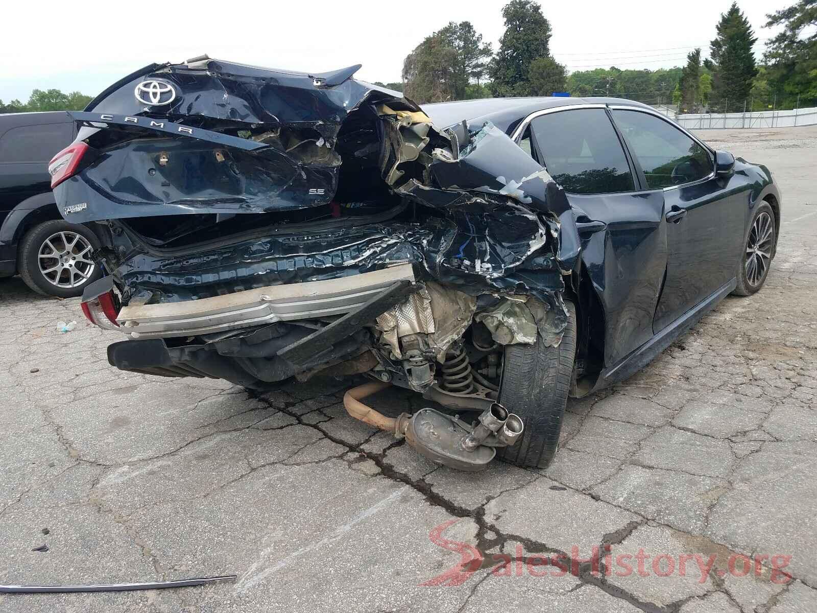 4T1B11HKXJU547171 2018 TOYOTA CAMRY