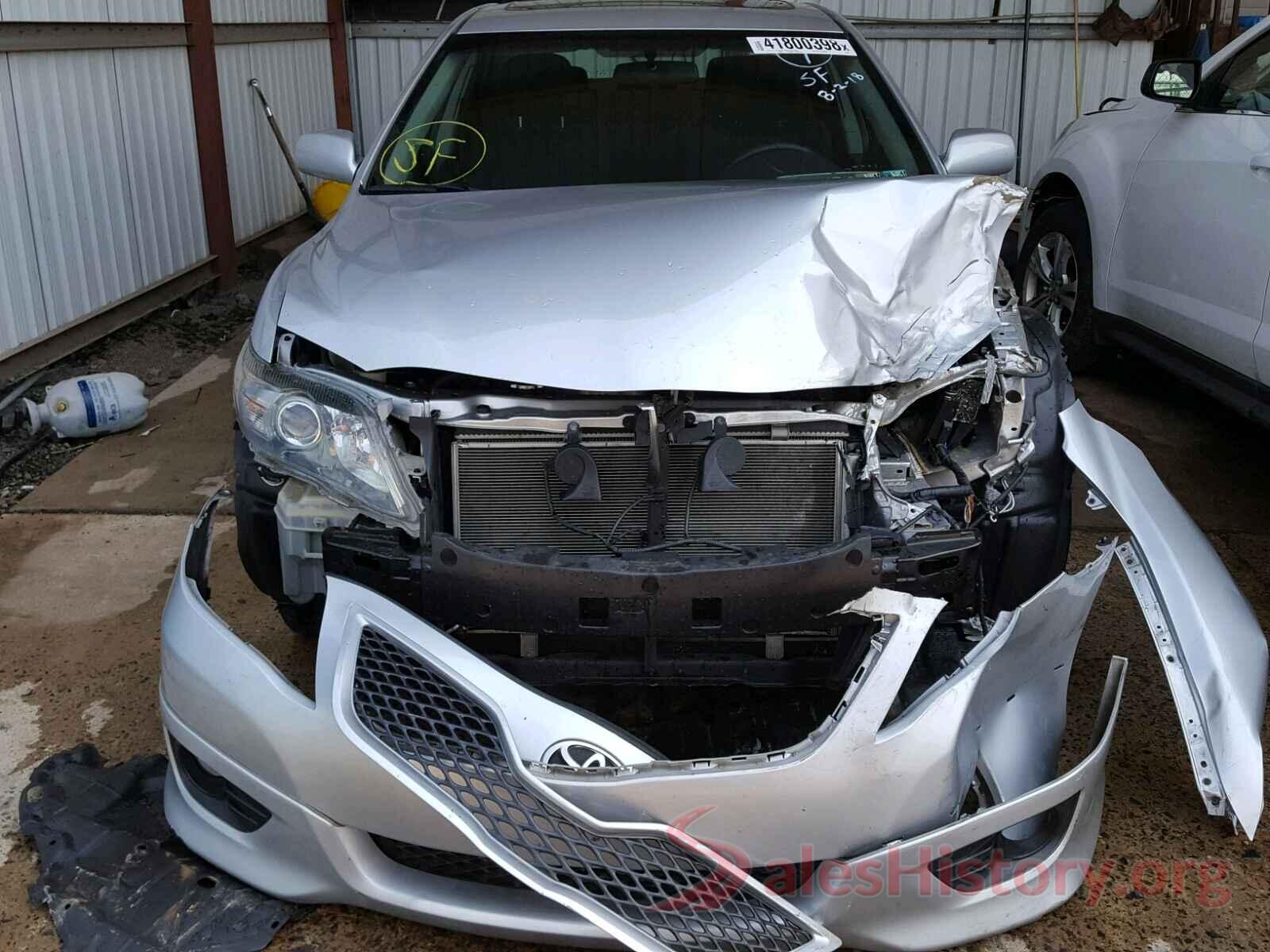 4T1BF3EK6BU215487 2011 TOYOTA CAMRY BASE